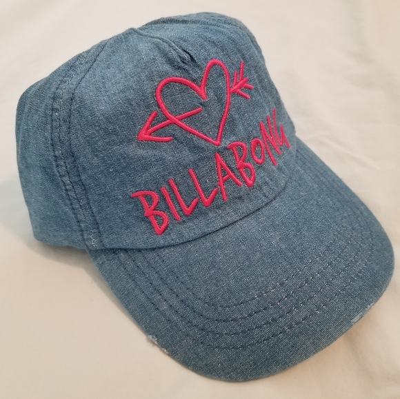 Billabong Accessories - Last one! BILLABONG Blue Denim Love Heart Hat NWOT 🌞